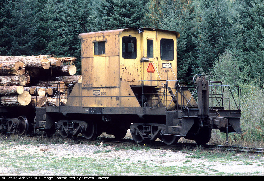 Canfor caboose CFPX #4104